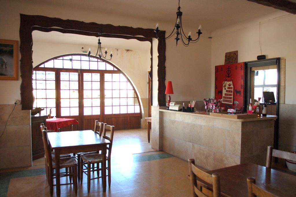 אלברון Hotel Restaurant L'Agachon מראה חיצוני תמונה