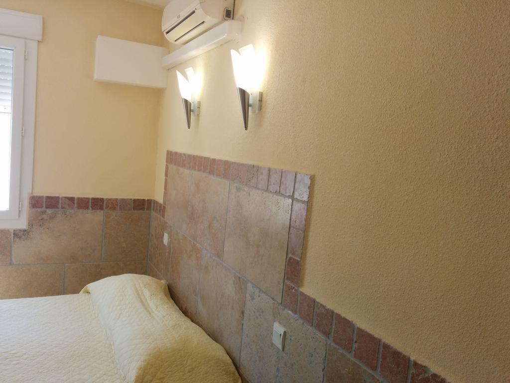 אלברון Hotel Restaurant L'Agachon חדר תמונה
