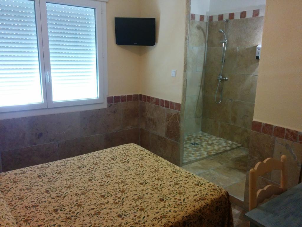 אלברון Hotel Restaurant L'Agachon מראה חיצוני תמונה