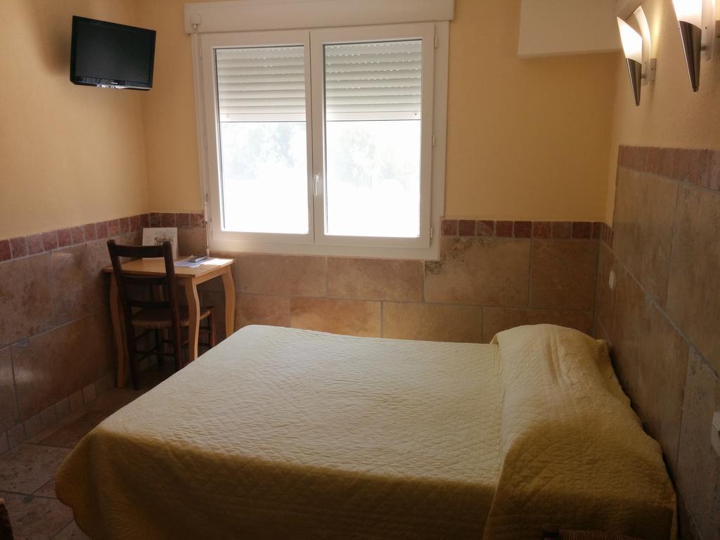 אלברון Hotel Restaurant L'Agachon חדר תמונה